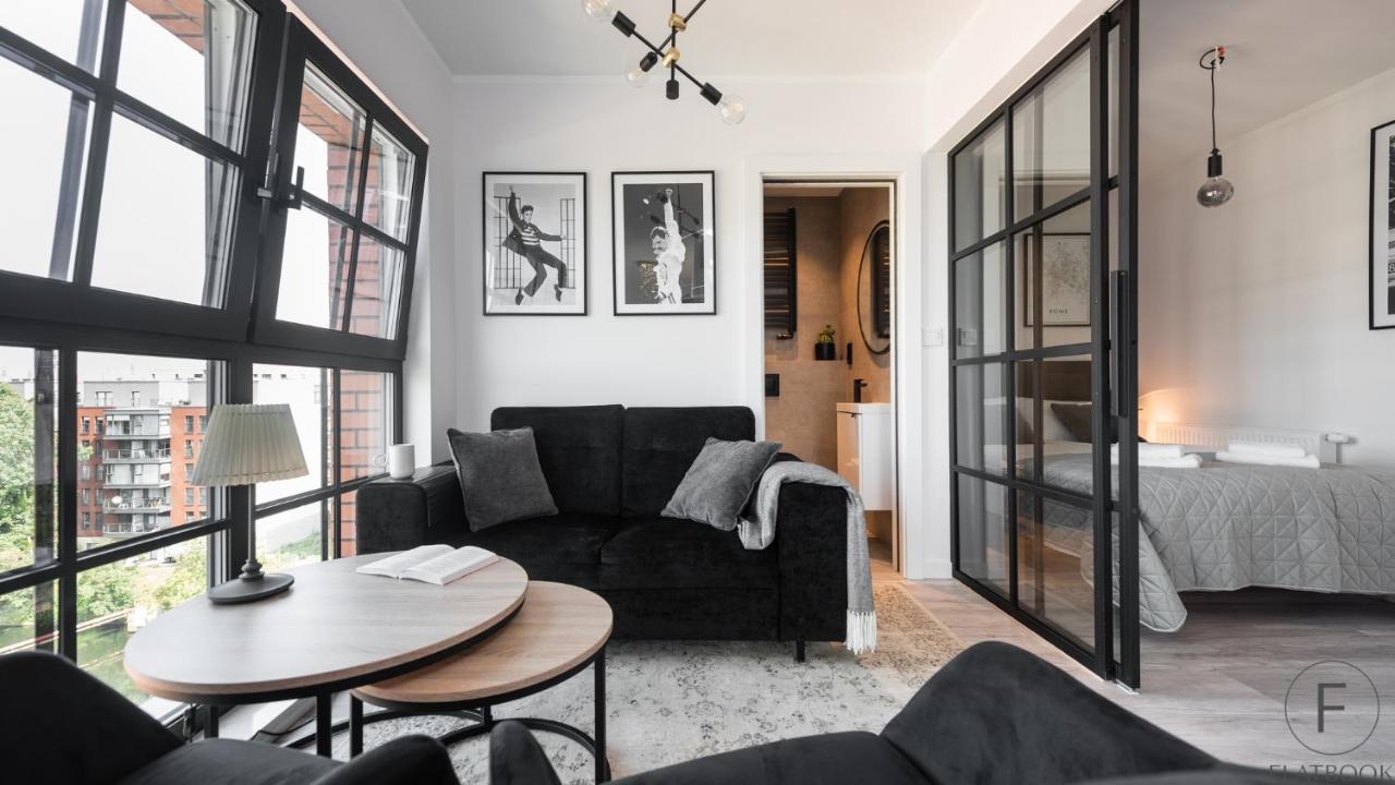 Flatbook - City Center Spa Apartments Dwie Motlawy กดัญสก์ ภายนอก รูปภาพ