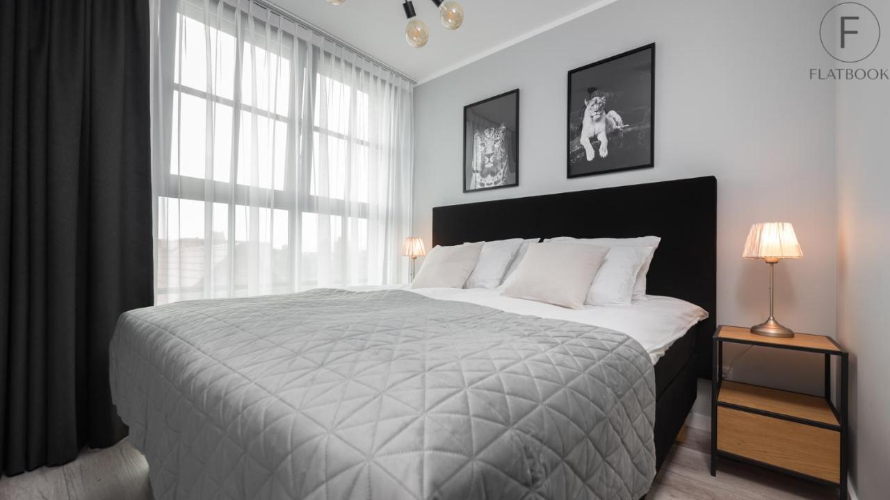 Flatbook - City Center Spa Apartments Dwie Motlawy กดัญสก์ ภายนอก รูปภาพ